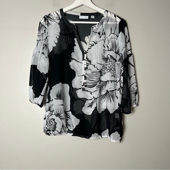 New York & Company Tops - New York & Company Sheer Black and White Floral Blouse Medium